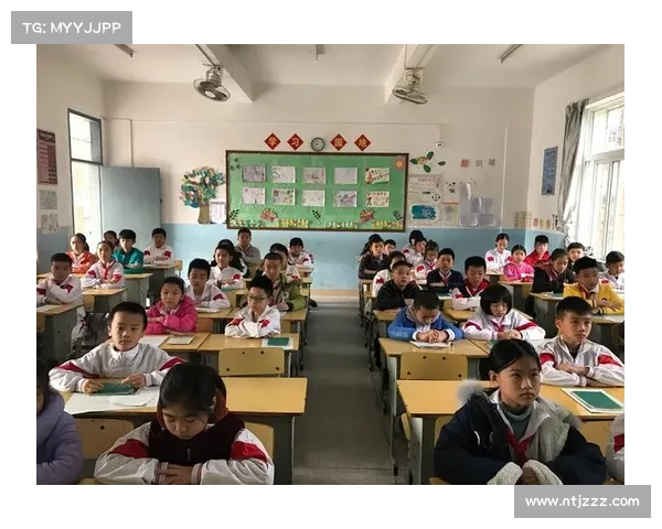 从成长经历与家庭背景分析如何准确判断字母哥的真实国籍身份