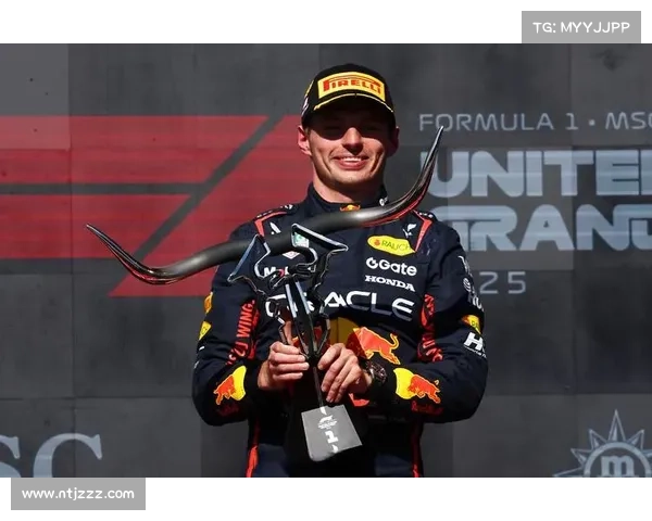 法甲冠军的背后故事：从艰难拼搏到荣耀加冕的成功之路